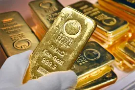 年内上涨约19%，金价涨不停！现在还适合上车吗？图片