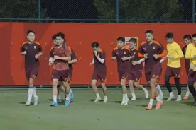 备战和沙特队世预赛 国足球员蒋圣龙：下一场比赛更加重要图片