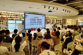 阿来讲陆游咏梅诗：托物言志，诗中有我图片