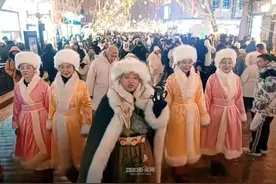 穿越而来的“女真人”现身中央大街，阿城铜坐龙盛迎八方来客图片