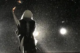 一定要给巴黎奥运会开幕式挑毛病？可能只有两点：下雨和挑观众图片