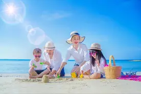 游山玩水累腰膝？不妨试试芡实猪骨汤！图片