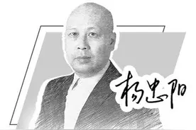 车企为啥争造人形机器人图片
