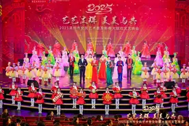 2025温州全民艺术普及新春大联欢精彩“绽放”图片