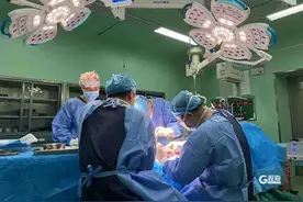 惊心动魄！莱西一男子右臂卷进机器，医生紧急手术6小时……图片