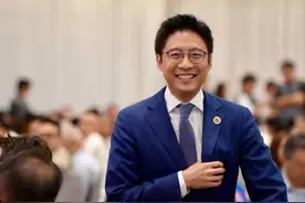 年末回访霍启山：十五运将极大促进粤港澳体育领域的交流合作图片