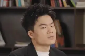 董宇辉称2亿年薪诱惑和小作文风波都没让他离开，“当时要走公司真的就废了”图片