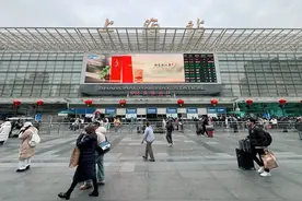 照片里有你吗？多图直击上海站春运现场丨镜头里的静安图片