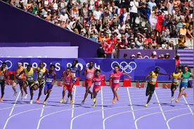 巴黎奥运会 | 田径男子4X100米接力预赛 中国队小组第一晋级图片