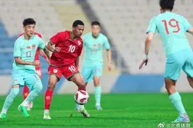 备战亚洲杯，热身赛国足0-2负阿曼图片