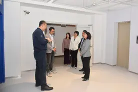 哈工大郑州研究院院长刘铭辉考察河职创新港图片