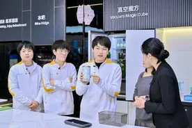 真空科技链接冠军生活 海信500真空魔方全嵌冰箱引领行业新风向图片