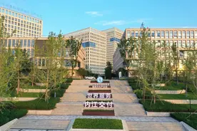 抢抓新赛道建设新园区 内江东兴区打造百亿级服务外包产业图片