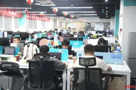 建圈强链调研行｜成都这家企业的AI大模型，让“买买买”更快更轻松图片