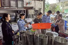 阎良区市监局：监督“小小条码” 发挥“大大作用”图片