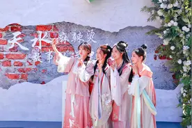 【央广网评·文旅春潮②】小城文旅火起来 迷人的是各具特色的“别处生活”图片