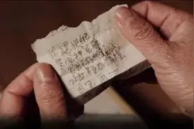 “每当看见穿军装的孩子，就像看见了亮亮……”这7张 “英雄全家福” 火遍全网！图片