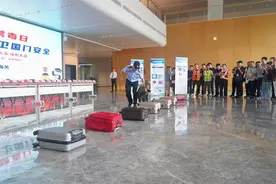 第37个国际禁毒日前夕，武汉海关开展“缉毒犬开放日”系列活动图片