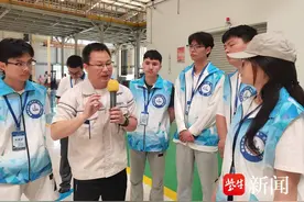 无锡职院学生暑期社会实践 赴一线访工匠悟匠心图片