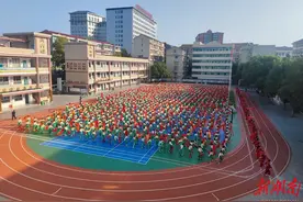 石门县一完小：快乐大课间“阳光”了孩子们图片