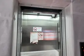 担心！使用近15年的老旧电梯故障频发隐患大丨民情直通车图片