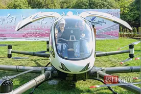 武汉抢占低空赛道竞逐“天空之城”，发布9大举措支持低空经济发展图片