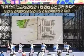 扎帐篷、赏美景、看节目、听音乐……辰山自然生活节受欢迎图片