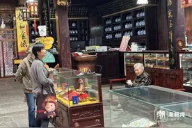 打卡老字号成旅行标配：不服“老”，还挺潮图片