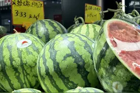 夏季时令水果正热销，你最喜欢哪一款？图片