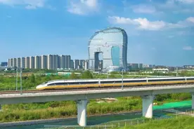 沪苏湖高铁今日正式通车！东西向交通“大动脉”澎湃“长三角之心”图片