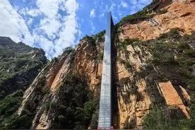 宁波建造！2小时→90秒，孩子们上学路坐上悬崖观光电梯图片
