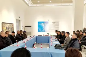 上海美协“2023届中青年艺术家油画高级研修班”结业成果展和总结交流会举办图片