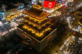大学生夜骑：青春要passion，更要平安图片