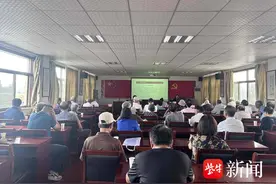 南京栖霞上坝村开展全民红色经典阅读活动图片