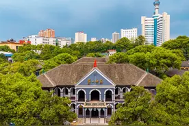 VR全景｜360度看湖南第一师范学院（城南书院校区）图片