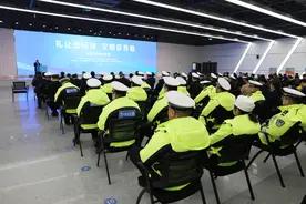 线上结合线下，贯穿全年！青岛启动“礼让斑马线 文明你我他”主题活动图片