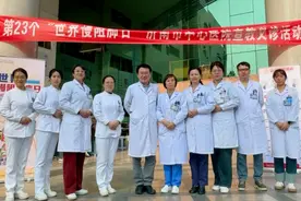 济南市中心院区呼吸与危重症医学科举行“世界慢阻肺日”公益活动图片