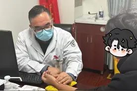身体出了什么问题？小伙崩溃：“可我每天都睡足10个小时”图片