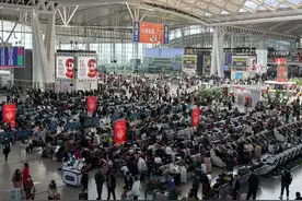 “春运时间”到！粤港澳大湾区春运首趟列车从深圳发出、首趟“共青团号”列车从广州发出图片