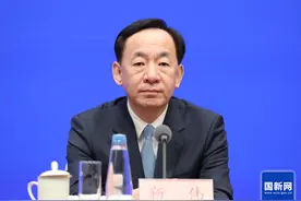 2025中关村论坛年会创新味更浓：人形机器人将成为年会的智能助手图片