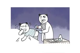 为啥打针前医生要滋掉一点药水，不怕剂量不够吗？真相你绝对想不到！图片