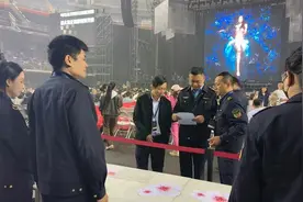 武汉同一晚顺利举办三场大型演唱会，省市区联动护航现场精准监管保平安图片
