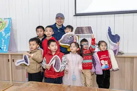 “龙族遗珠”科莫多龙有多神秘？青年古生物学者邢立达为亲子家庭科普图片