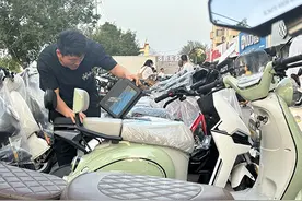 电动自行车安全再升级图片
