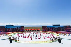 2024’新疆伊犁天马文化旅游节盛大开幕图片