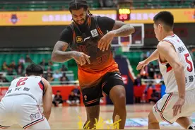 明晚客战四川队，山东男篮瞄准五连胜图片