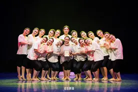 长沙学院原创校园舞蹈诗《舞蹈生的“朋友圈”》圆满落幕图片