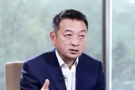 携程梁建章建议取消中高考：工作或考研环节再做筛选图片