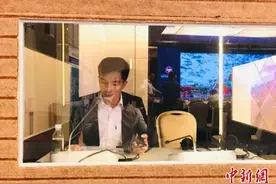 老挝华裔留学生回国在“中文热”里立业图片