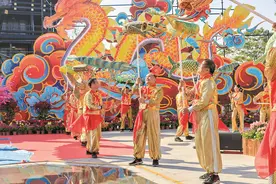 老少共舞，鱼跃龙门——从化水族舞代表性传承人黎建中让传统艺术焕发新生图片